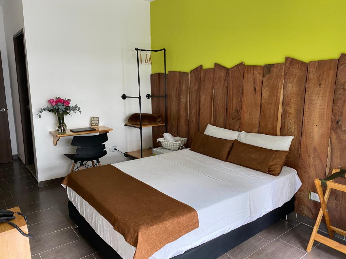 Riviere Boutique Hotel Medellin Luaran gambar